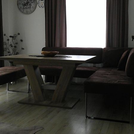 Bora Appartements 2 Mit 2 Schlafzimmer Zell am See Bagian luar foto